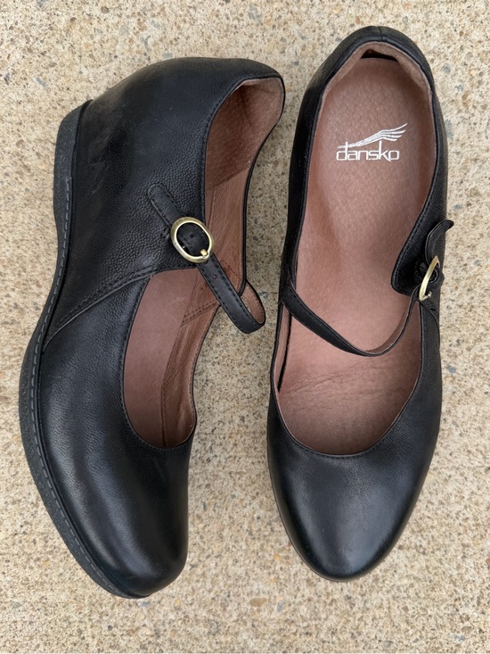 Dansko Shoes - Dansko Women's Loralie Leather Round Toe Ankle Strap Mary Jane